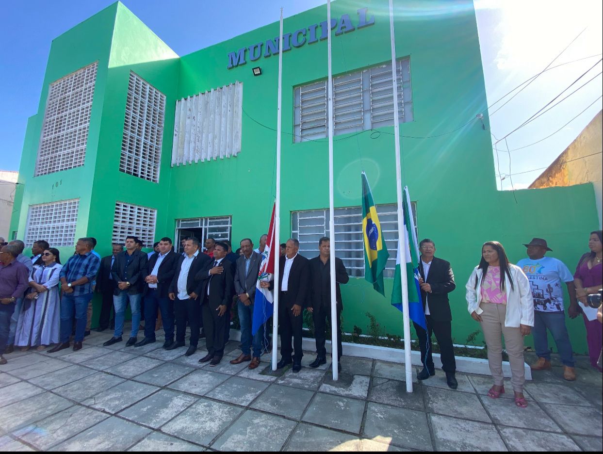 Palestinenses celebram o dia da emancipação política de palestina